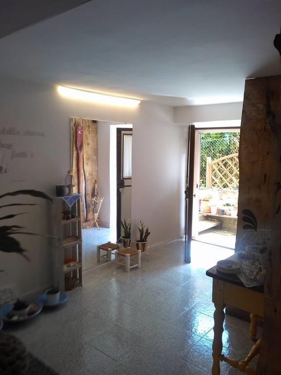 Ferienwohnung La Tana Del Nano Ancona Exterior foto